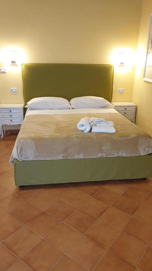 Dimora Del Campo Charming House Bed & Breakfast Salerno Exterior foto