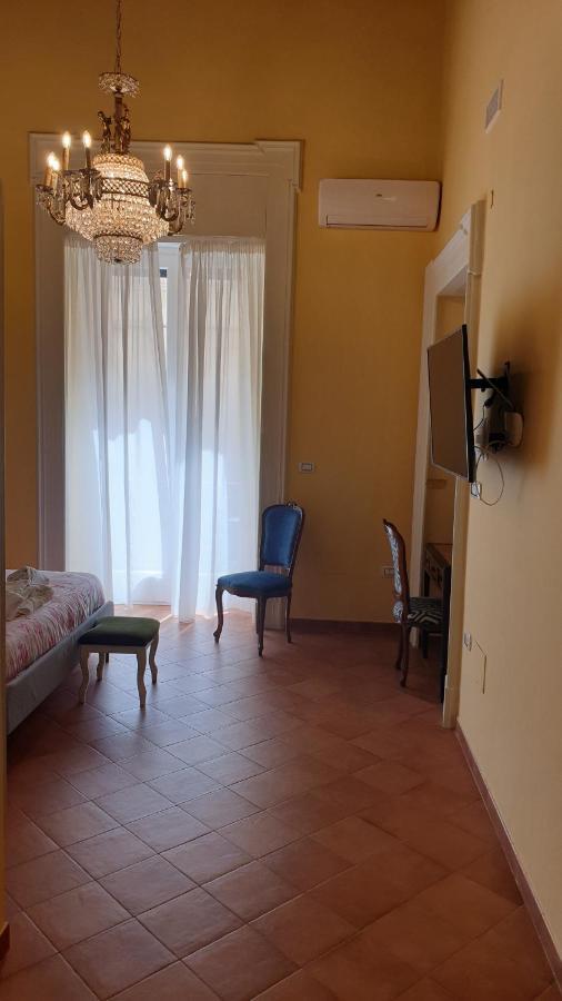 Dimora Del Campo Charming House Bed & Breakfast Salerno Cameră foto
